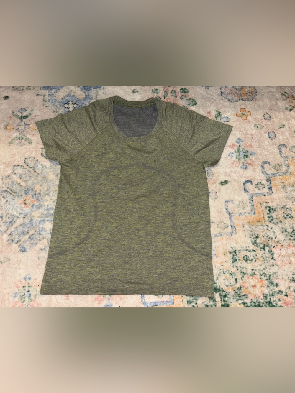 Heathered Olive Green Lululemon swiftly cropped shirt